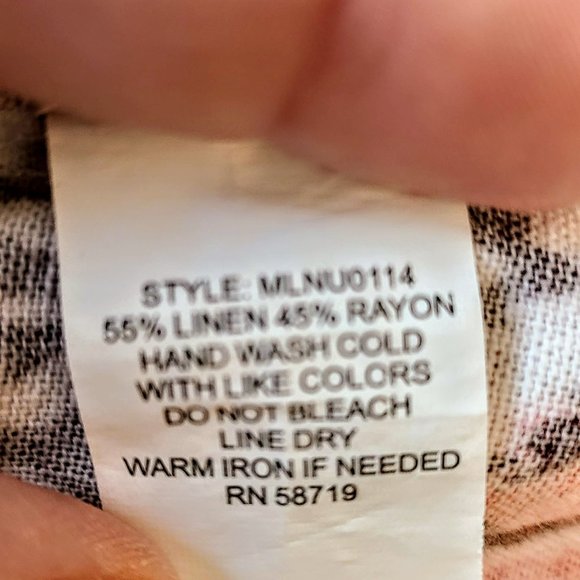 Notations Boho Multi-color print sleeveless Blouse - Picture 9 of 9